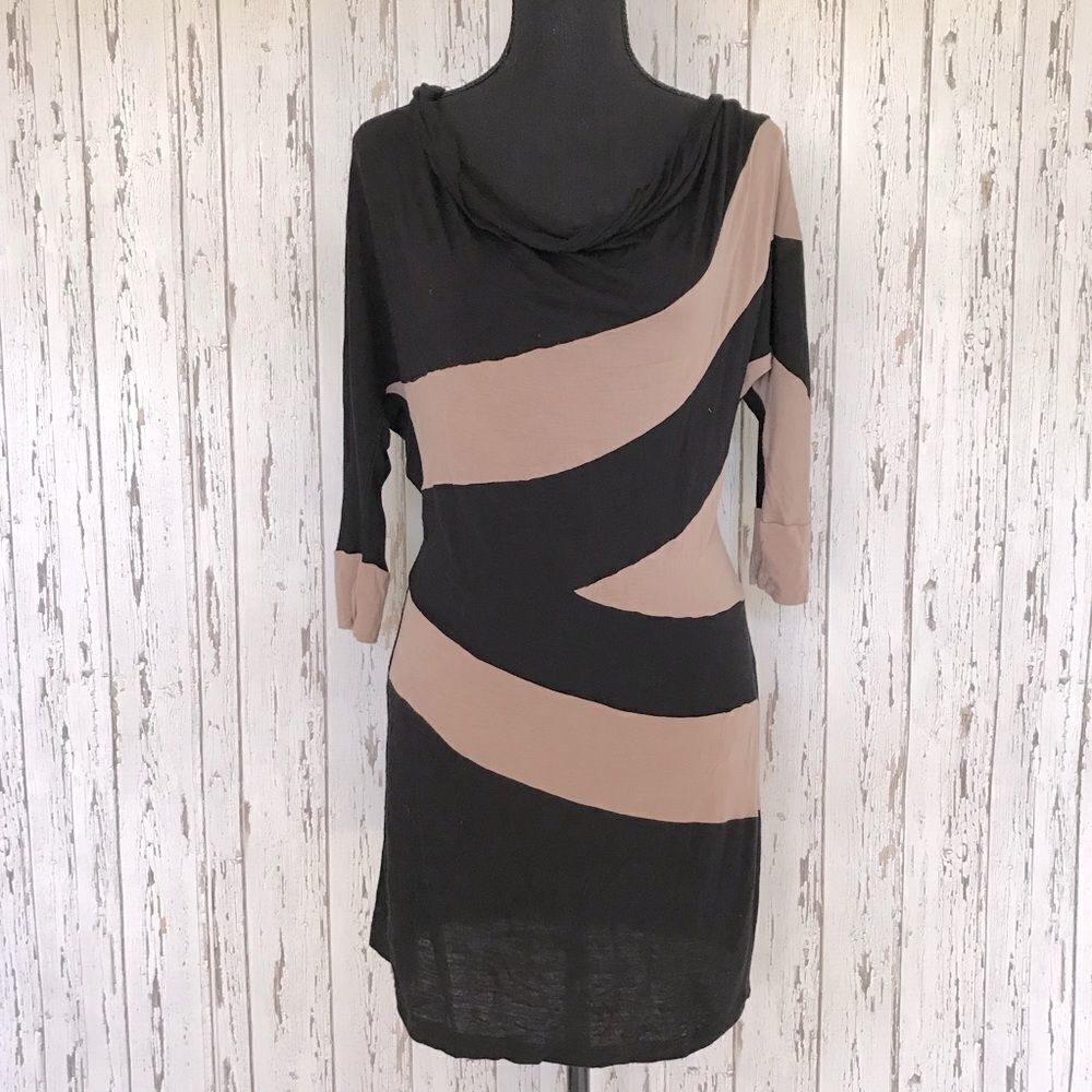 ⚜️Rhapsody Dress⚜️6 For $25 